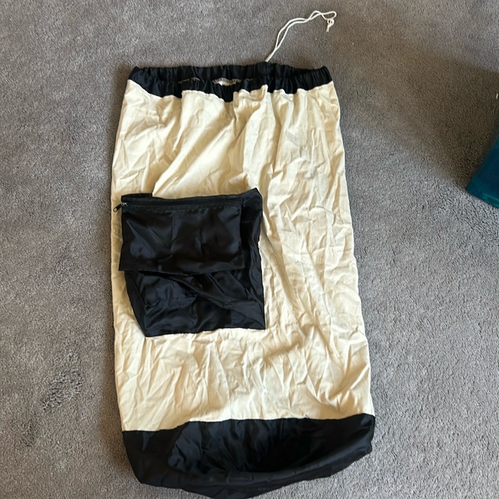 Super large laundry bag